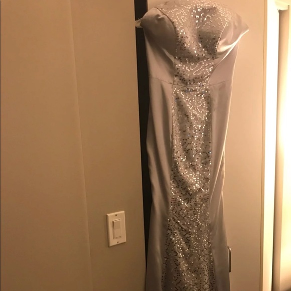 Mermaid halter backless evening dress - Picture 3 of 8